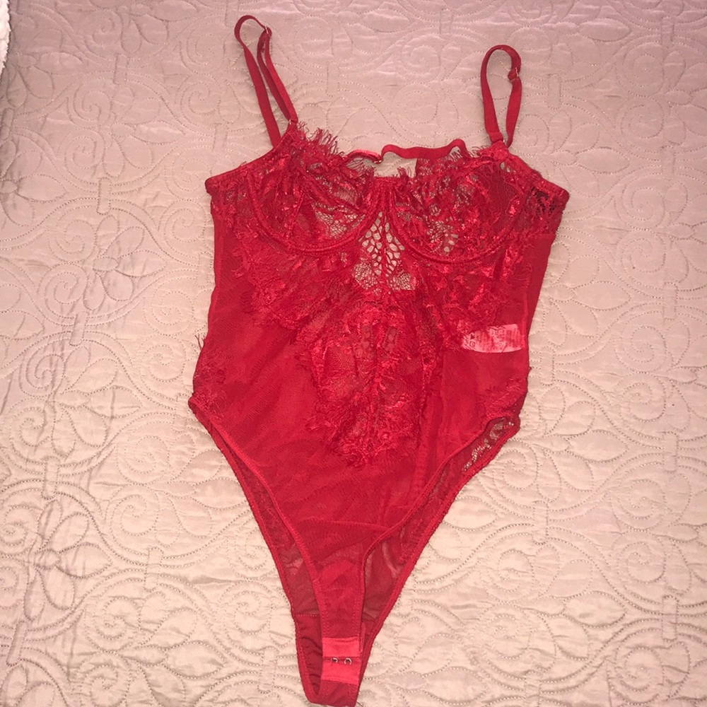 Lace bodysuit